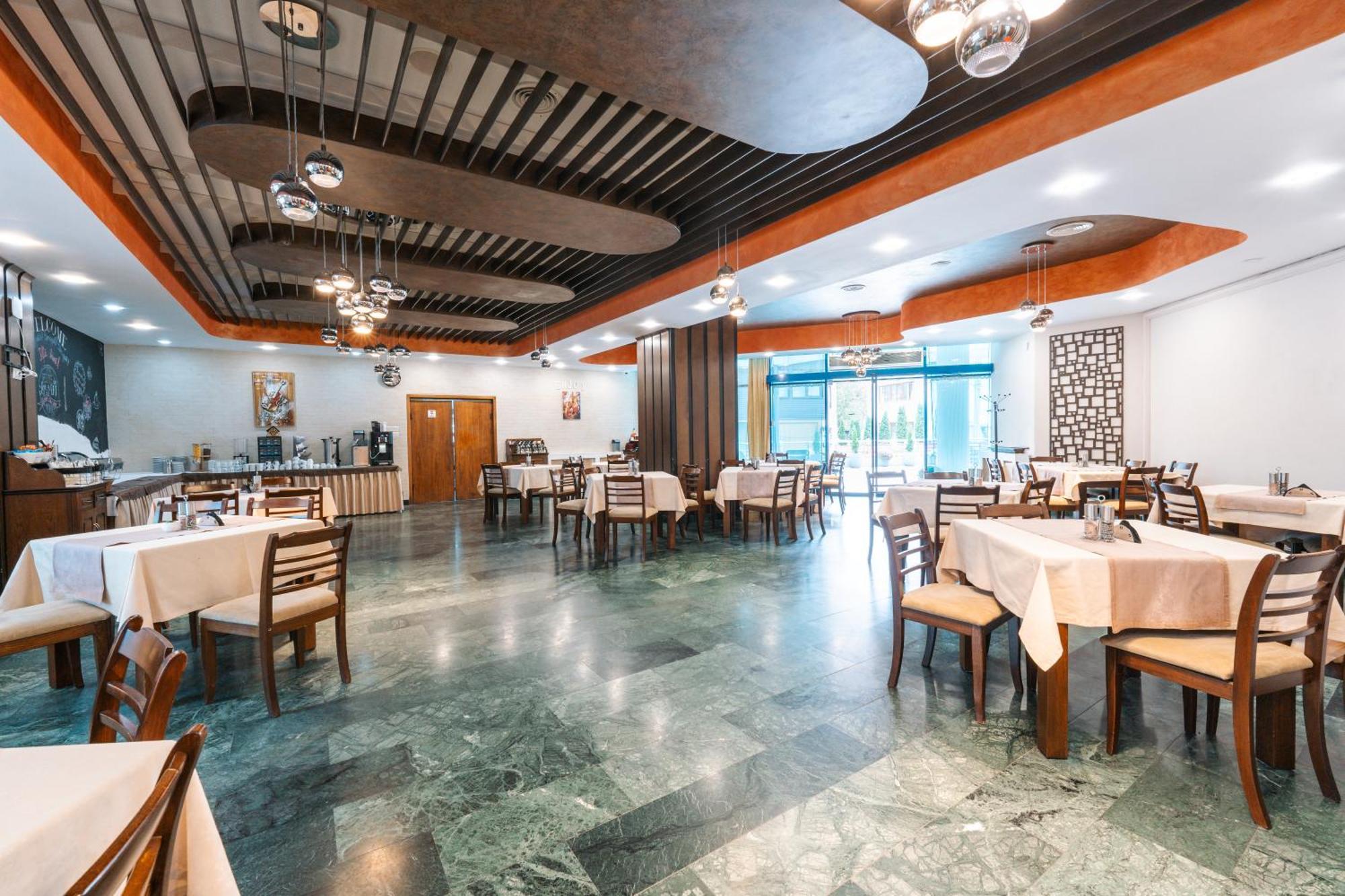 Hotel Ski&Sky Predeal Εξωτερικό φωτογραφία