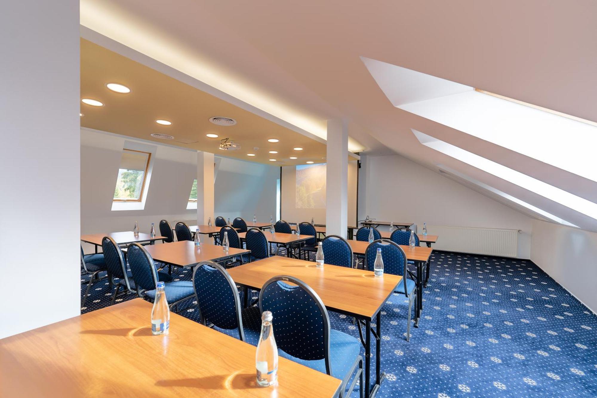 Hotel Ski&Sky Predeal Εξωτερικό φωτογραφία