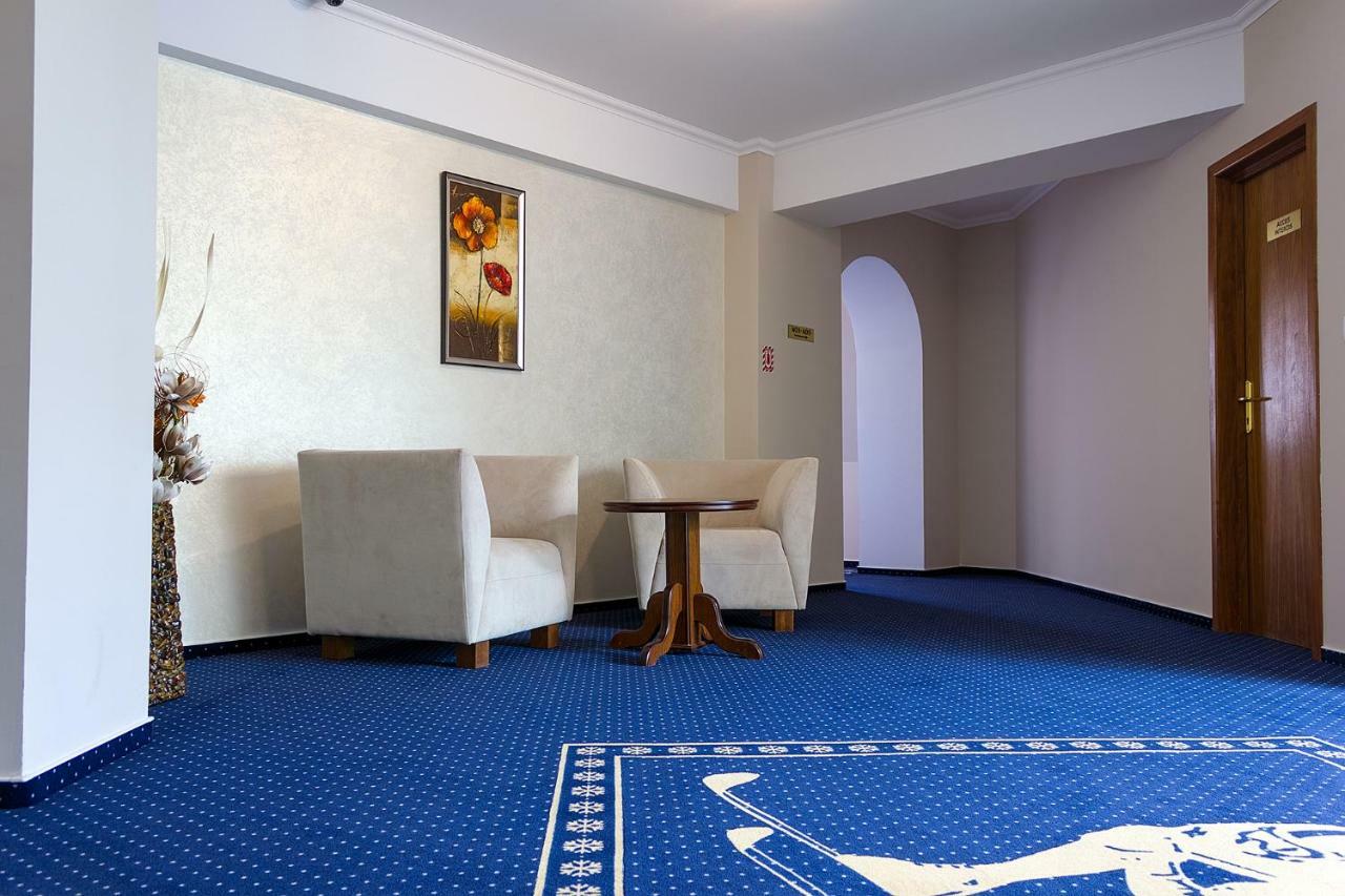 Hotel Ski&Sky Predeal Εξωτερικό φωτογραφία